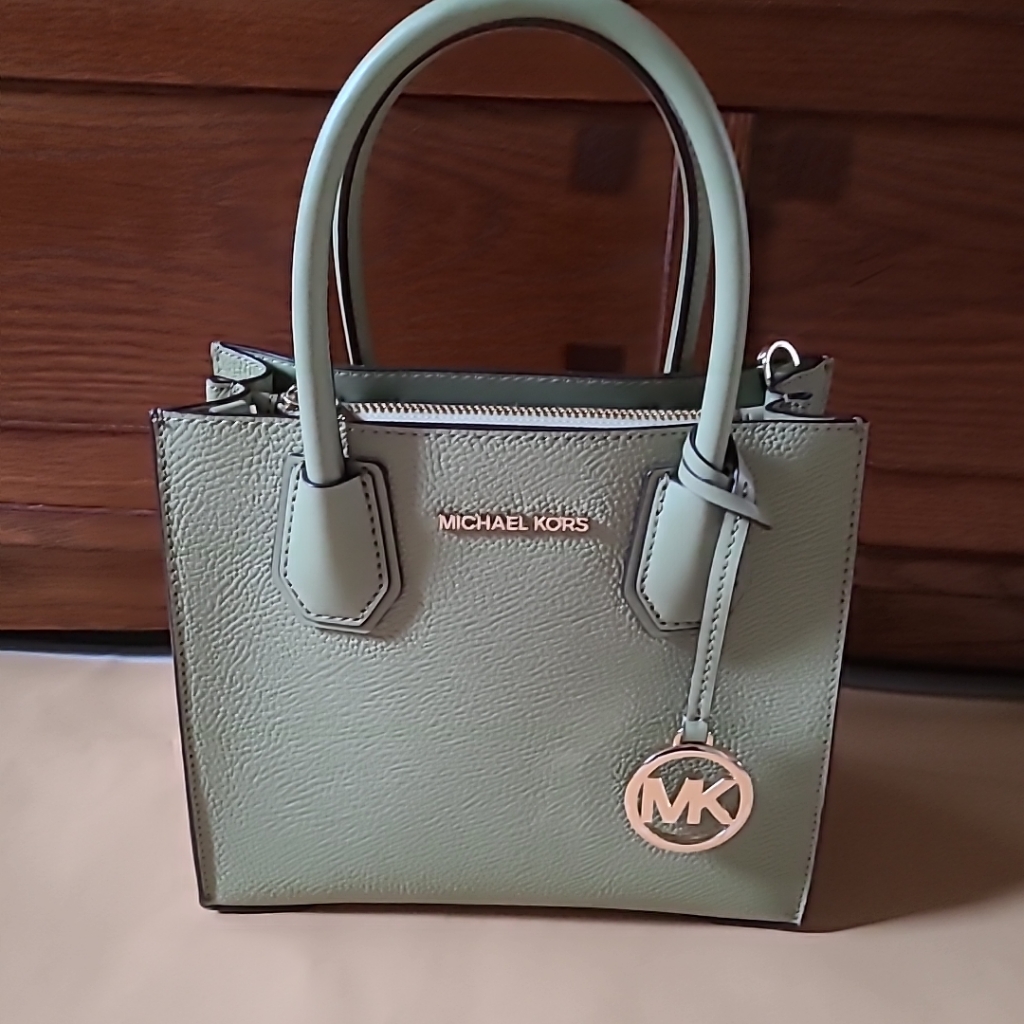 Michael Kors Mercer Medium Messenger Crossbody Satchel